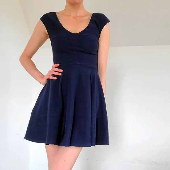 GUESS - Dress - Picture 9 of 14